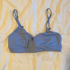 Alo yoga sports bra